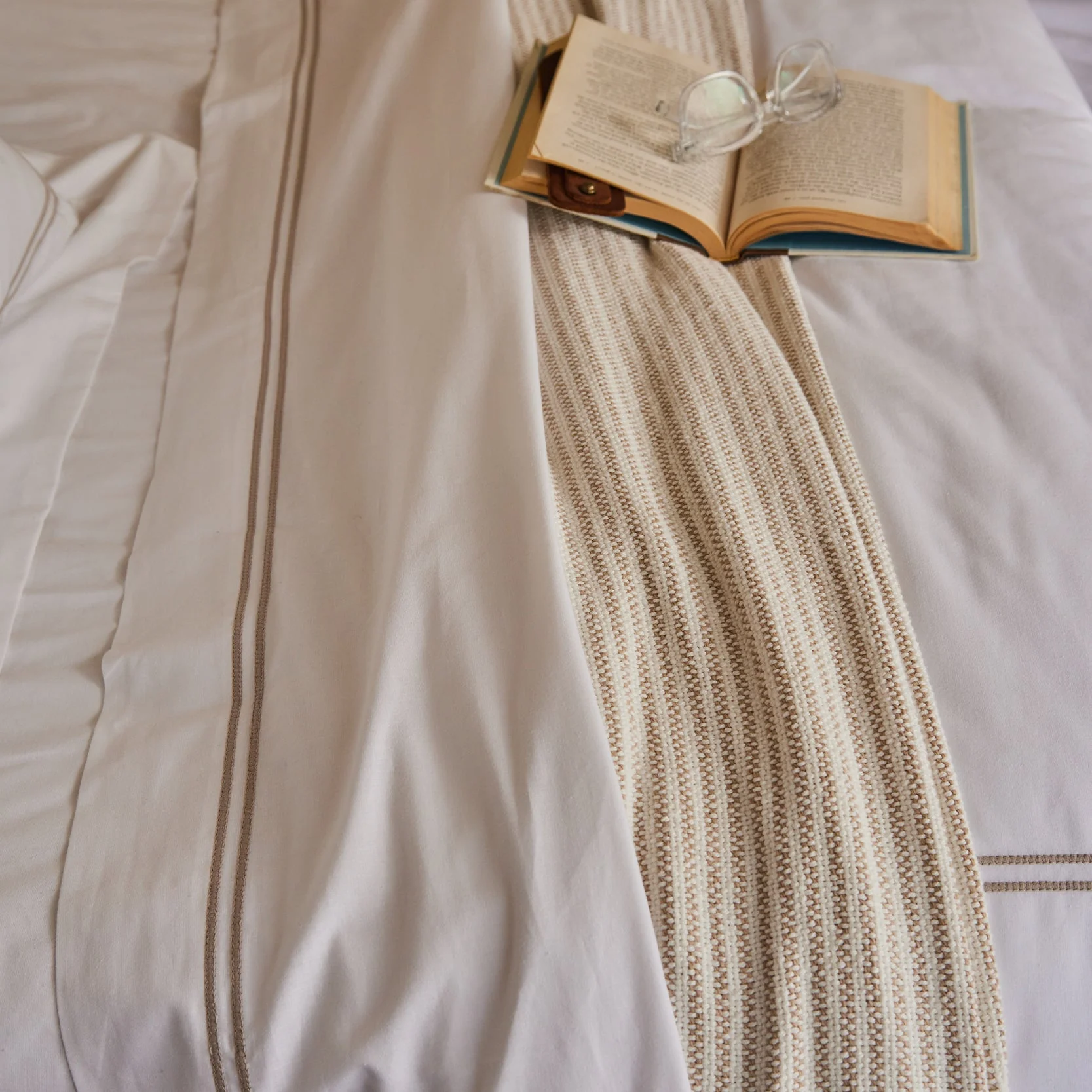 Ella Embroidered Sheet Set - Image 7