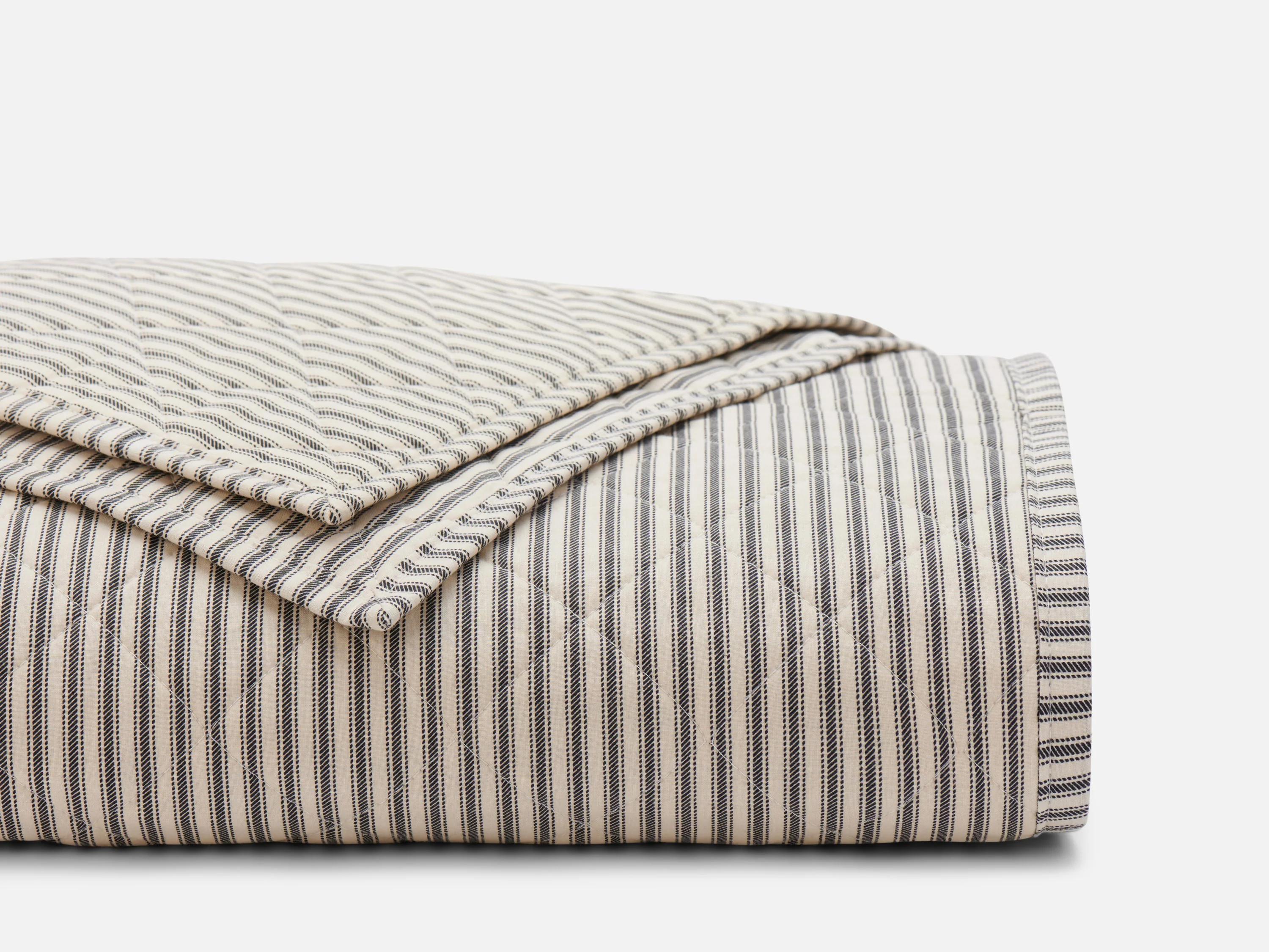 Ticking Stripe Classic Quilt - Image 3