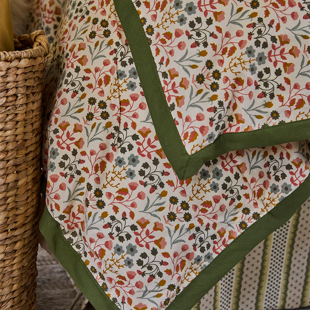 Lula Floral Print Duvet Cover - Image 4